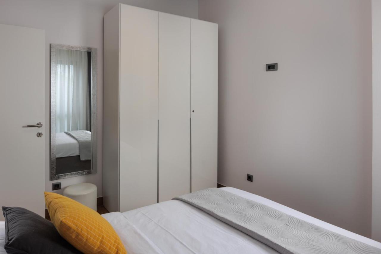 Terra 5 Deluxe Apartment On The Ground Floor With Private Parking غييكا المظهر الخارجي الصورة